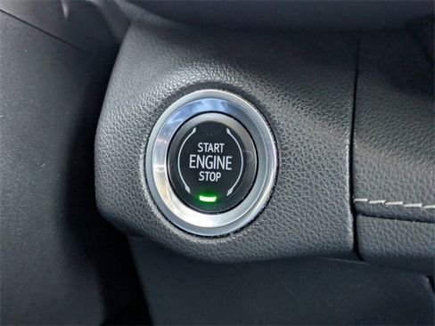 Used 2021 Buick Envision Essence w/ Sport Touring Package image 36