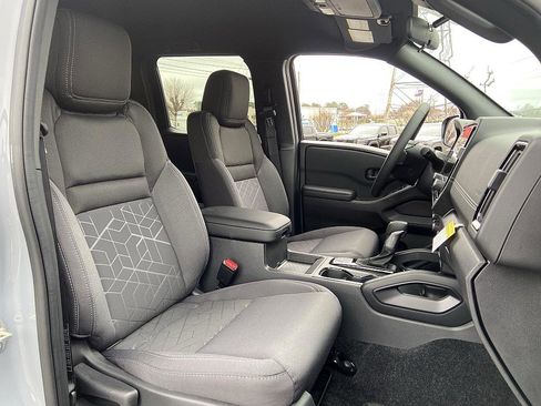 New 2026 Nissan Frontier SV image 16