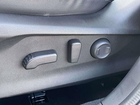 Certified 2023 Subaru Forester Limited image 7