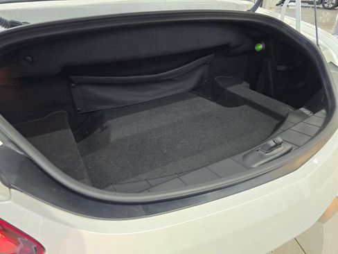 Used 2012 Mercedes-Benz SLS AMG Roadster image 19