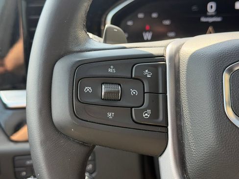 Used 2022 GMC Sierra 1500 Elevation w/ Elevation Premium Package AWD/4WD image 17