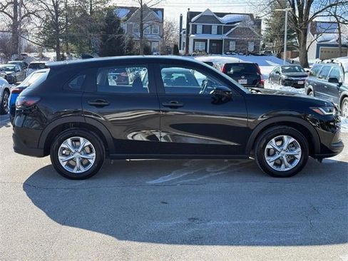 Used 2025 Honda HR-V LX image 2