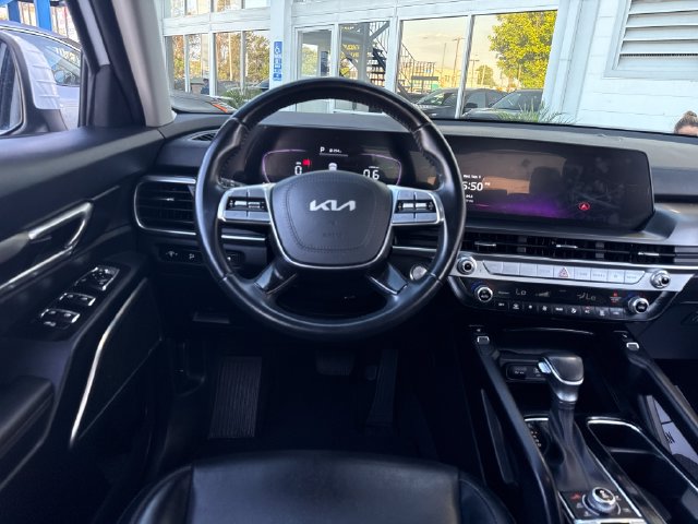 Used 2025 Kia Telluride S AWD/4WD image 14