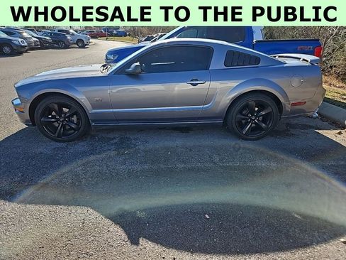 Used 2006 Ford Mustang GT image 4