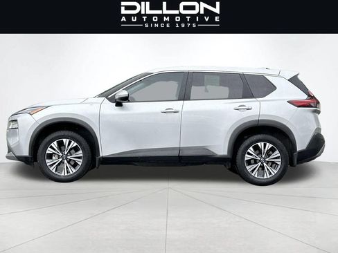 Used 2022 Nissan Rogue SV AWD/4WD image 7