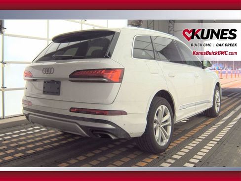Used 2025 Audi Q7 3.0T Premium Plus image 5