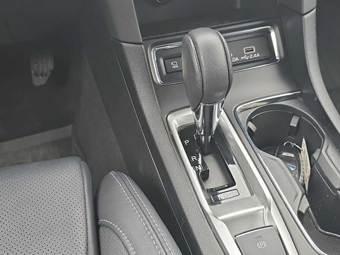 Used 2024 Subaru Ascent Limited w/ Technology Package image 22