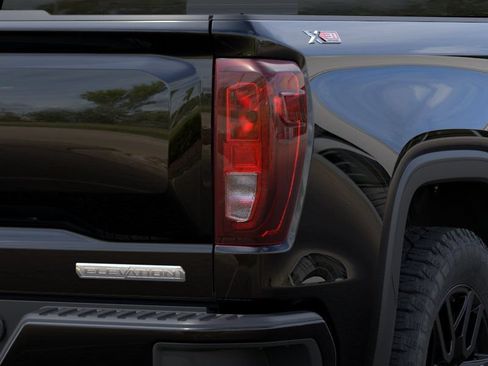 Used 2026 GMC Sierra 1500 Elevation AWD/4WD image 11