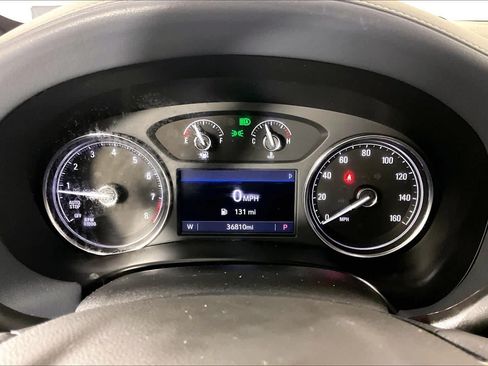 Used 2023 Buick Enclave Essence w/ Sport Touring Edition FWD image 25