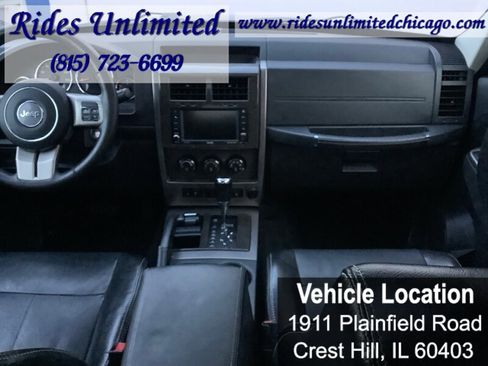 Used 2012 Jeep Liberty Limited Jet w/ Comfort/Convenience Group image 39
