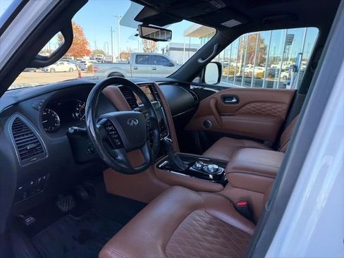 Used 2021 INFINITI QX80 Sensory w/ All-Season Package image 13