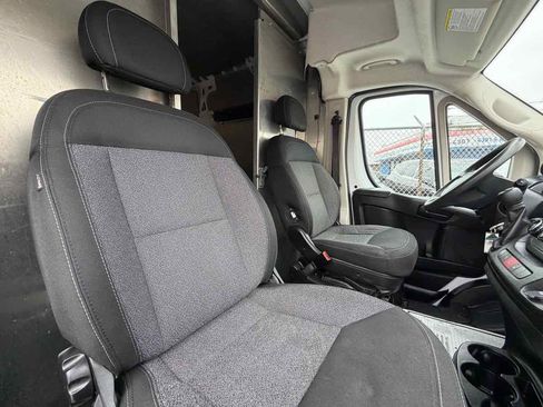 Used 2018 RAM ProMaster 2500 image 18