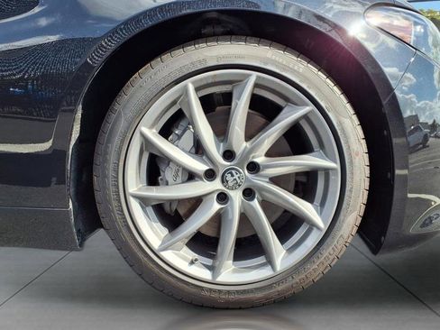 New 2025 Alfa Romeo Giulia image 8