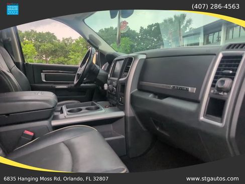 Used 2014 RAM 1500 Limited RWD image 26