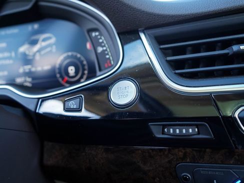 Used 2017 Audi Q7 3.0T Premium Plus image 24