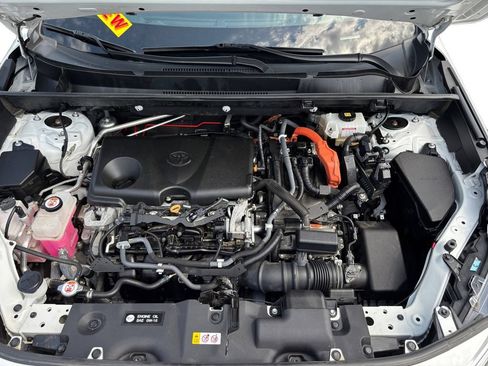 Used 2020 Toyota RAV4 XLE AWD/4WD image 20