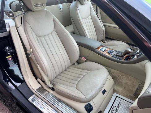Used 2009 Mercedes-Benz SL 550 image 20