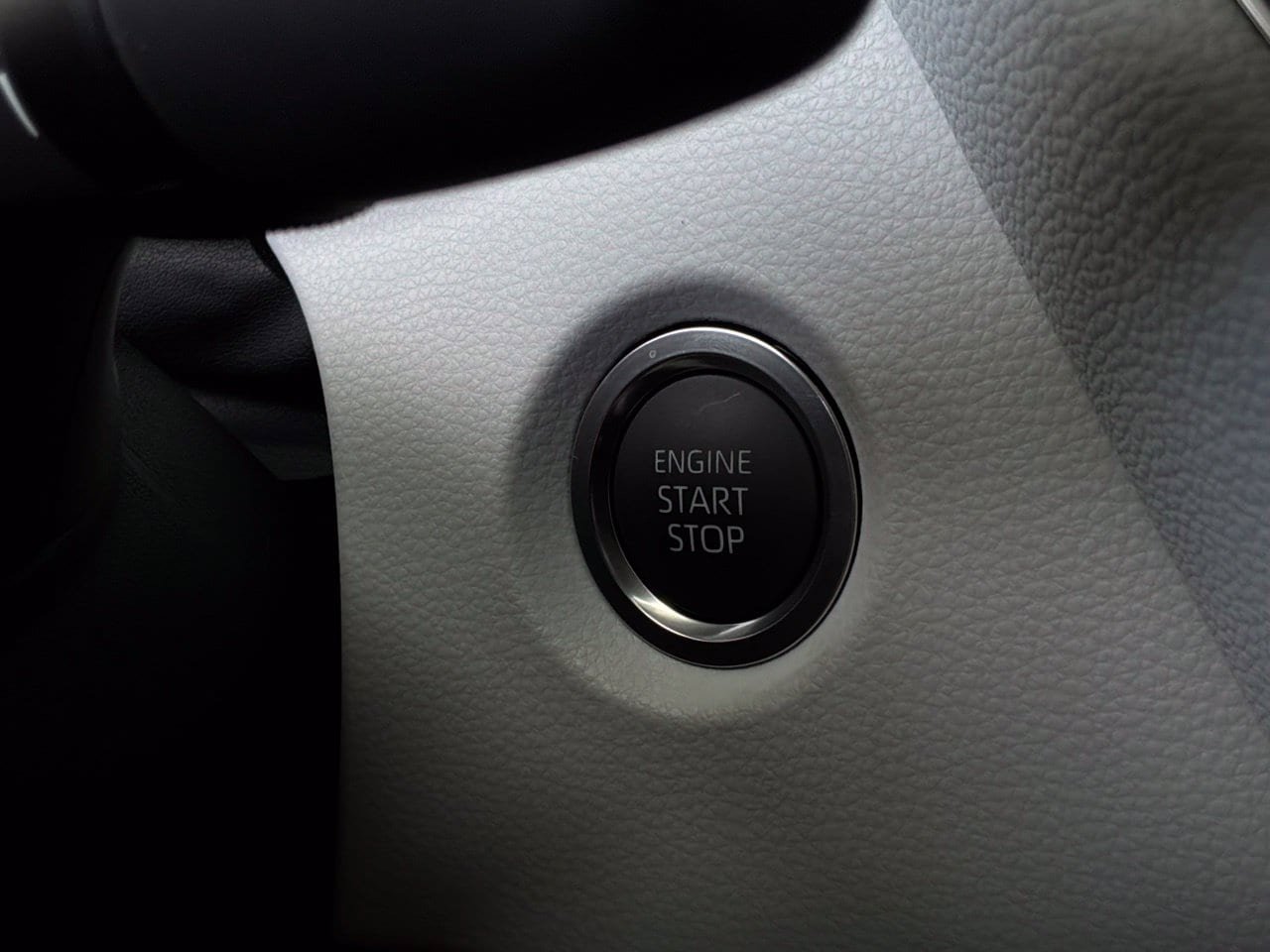 Used 2026 Toyota Corolla SE FWD image 30
