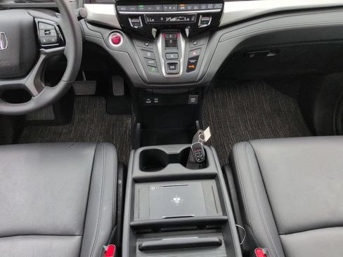 Used 2026 Honda Odyssey EX-L image 18