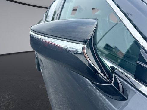 Used 2025 Lexus ES 350 w/ Premium Package FWD image 30