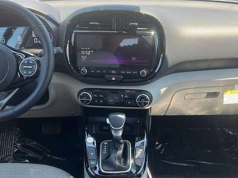 New 2025 Kia Soul EX image 14