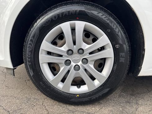 Used 2019 Chevrolet Sonic LS image 11