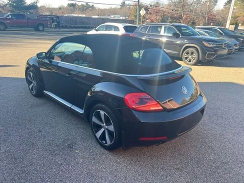 Used 2013 Volkswagen Beetle 2.0T image 3