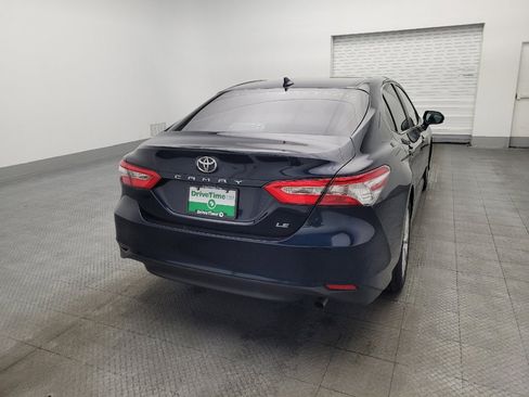 Used 2020 Toyota Camry LE image 7