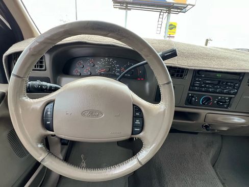 Used 2000 Ford F250 4x4 Crew Cab Super Duty image 29
