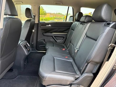 Used 2019 Volkswagen Atlas SE FWD image 24