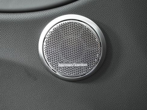 New 2025 Alfa Romeo Giulia image 40