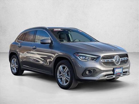Used 2021 Mercedes-Benz GLA 250 4MATIC image 3