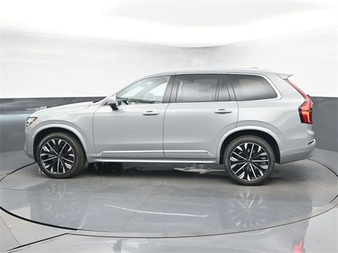 New 2026 Volvo XC90 B6 Plus w/ Protection Package Premier image 5