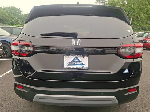 Used 2023 Honda Pilot EX-L image 5