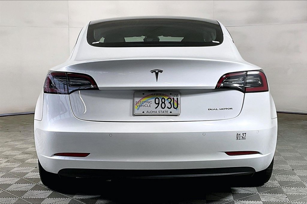 Used 2022 Tesla Model 3 Long Range AWD/4WD image 3