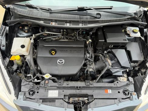 Used 2012 MAZDA MAZDA5 Sport FWD image 29