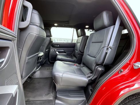 Used 2024 Toyota Sequoia Platinum image 22