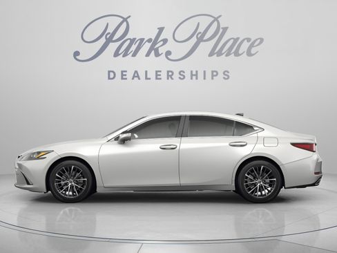 Used 2022 Lexus ES 350 w/ Premium Package FWD image 2