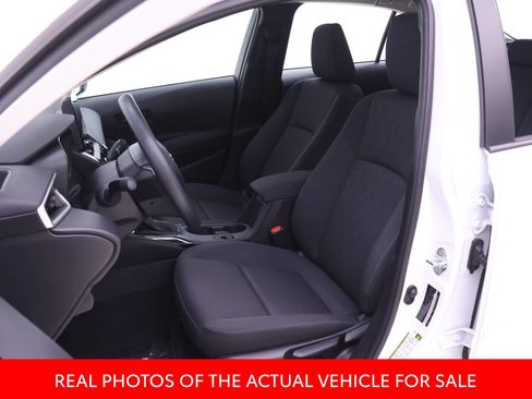 Used 2024 Toyota Corolla LE FWD image 4