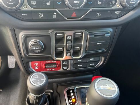 New 2026 Jeep Gladiator Rubicon image 23