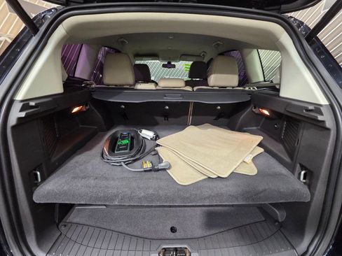 Used 2016 Ford C-MAX Energi SEL w/ Equipment Group 302A image 29