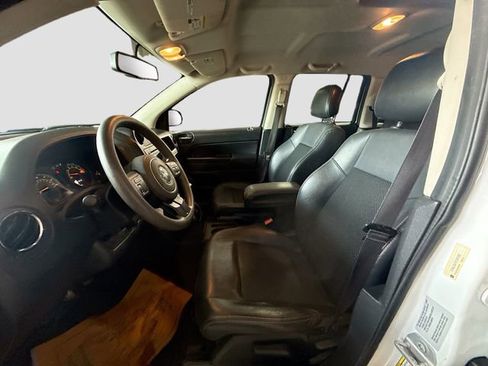 Used 2015 Jeep Compass Sport w/ Power Value Group image 19