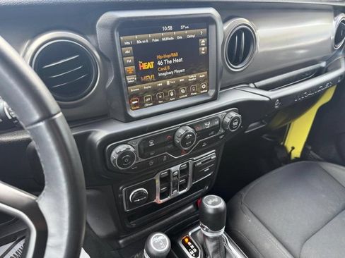 Used 2022 Jeep Wrangler Unlimited Sport AWD/4WD image 18