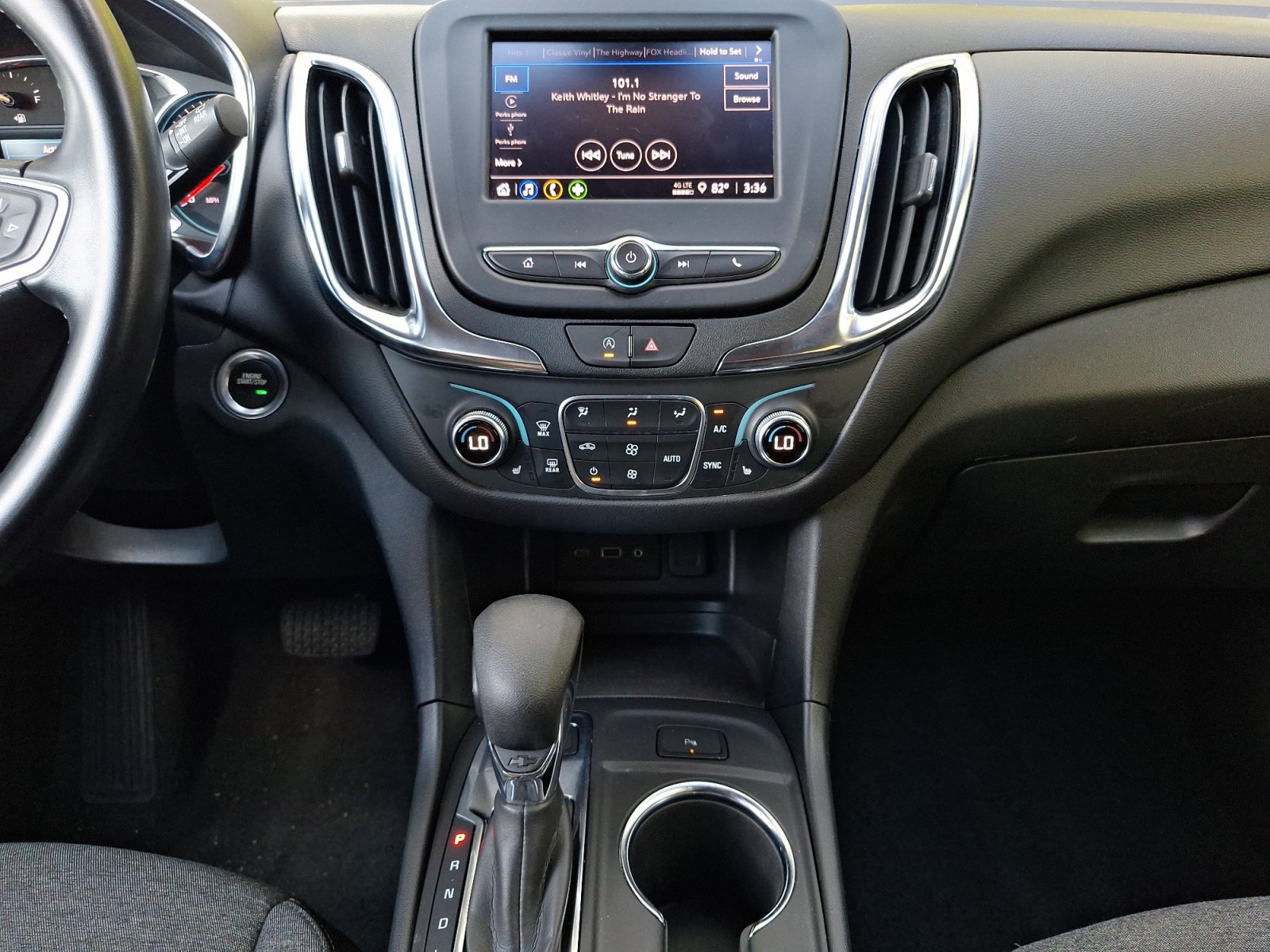 Used 2024 Chevrolet Equinox LT AWD/4WD image 18