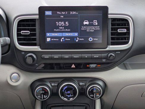 New 2026 Hyundai Venue SEL FWD image 12