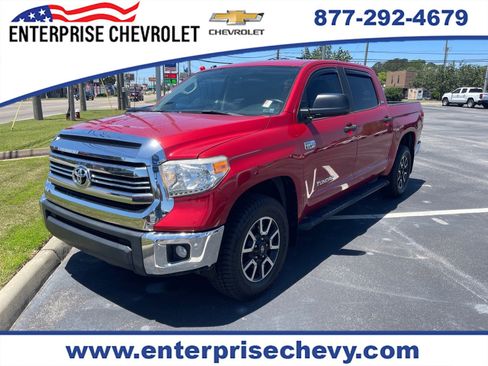 Used 2017 Toyota Tundra SR5 w/ SR5 Upgrade Package RWD image 1