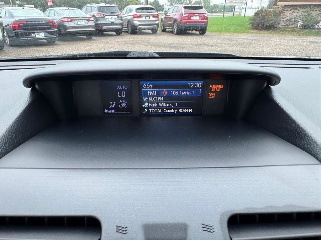 Used 2014 Subaru Forester 2.5i Limited AWD/4WD image 36