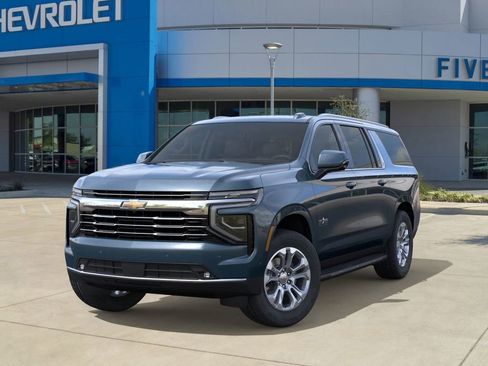 New 2026 Chevrolet Suburban LT w/ Comfort Package image 6