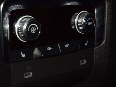 Used 2024 GMC Yukon XL Denali w/ Max Trailering Package image 45