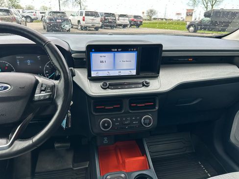 Used 2022 Ford Maverick XLT w/ XLT Luxury Package image 12